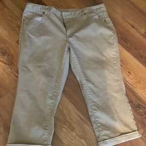 Gloria Vanderbilt Cropped Ankle Jeans in Light Khaki